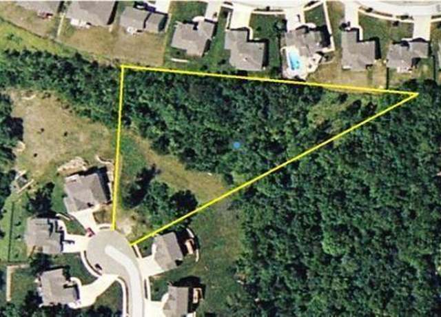 Property at 7709 Brook Ln, Kansas City, MO 64139