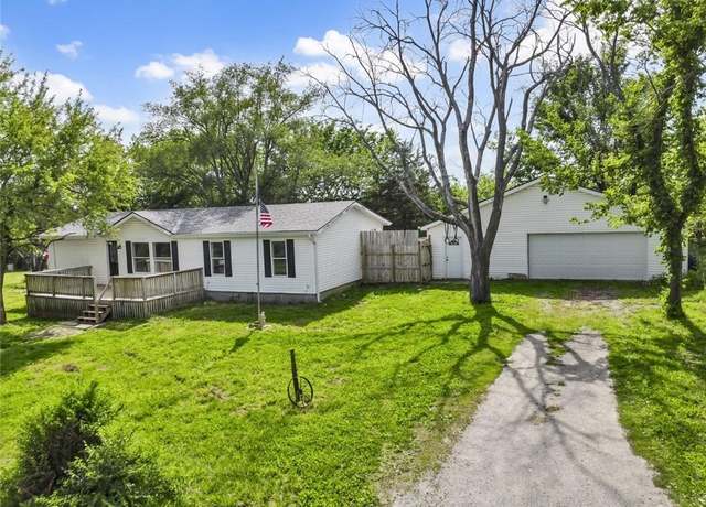 Property at 37089 W 351st St, Osawatomie, KS 66064, 3 beds, 2 baths