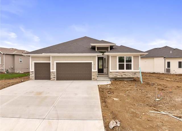 Property at 9164 Saddletop St, Lenexa, KS 66227, 4 beds, 3 baths