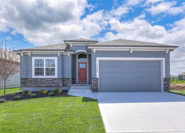 Property at 17364 S Kaw St, Olathe, KS 66062, 3 beds, 2 baths