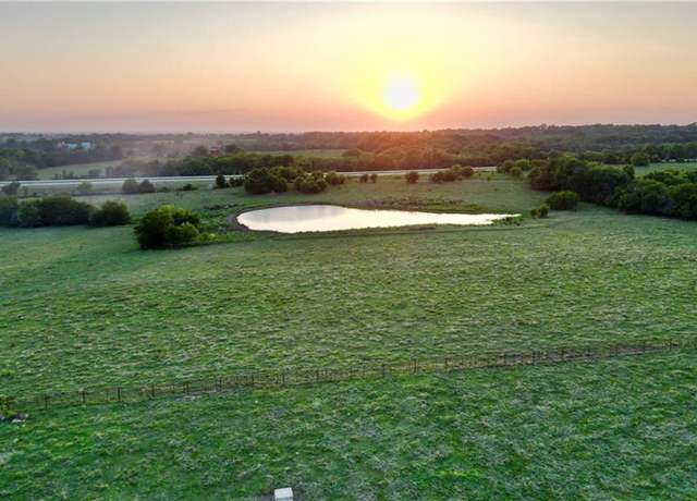 Property at 36450 Metcalf Rd, Louisburg, KS 66053