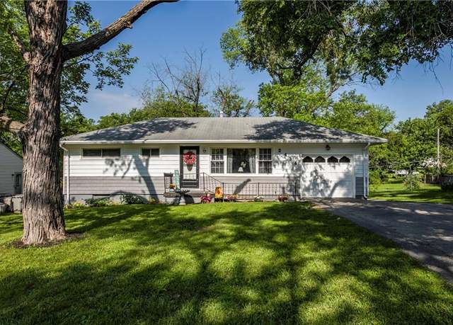 Property at 2434 S 47th Dr, Kansas City, KS 66106, 3 beds, 1 bath
