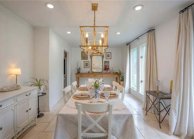 Property at 10236 Noland Rd, Lenexa, KS 66215, 5 beds, 3 baths