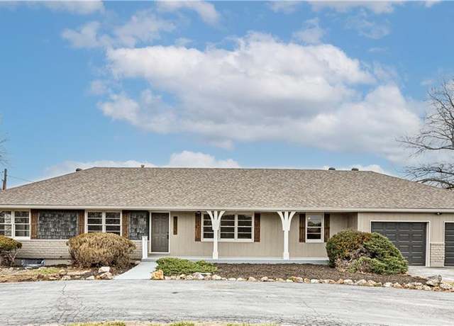 Property at 15700 E 202nd St, Peculiar, MO 64078, 4 beds, 2 baths