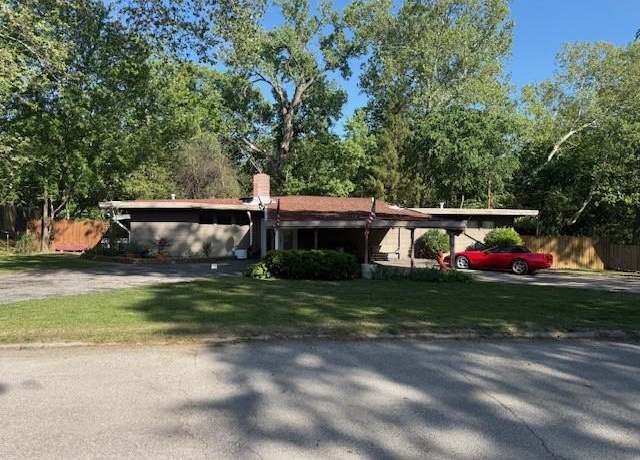 Property at 531 Westvale Rd, Kansas City, KS 66102, 4 beds, 3.5 baths