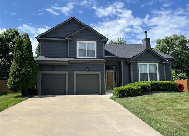 Property at 22405 W 52nd Ter, Shawnee, KS 66226, 4 beds, 3 baths