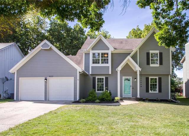 Property at 16021 W 80th Pl, Lenexa, KS 66219, 4 beds, 2.5 baths