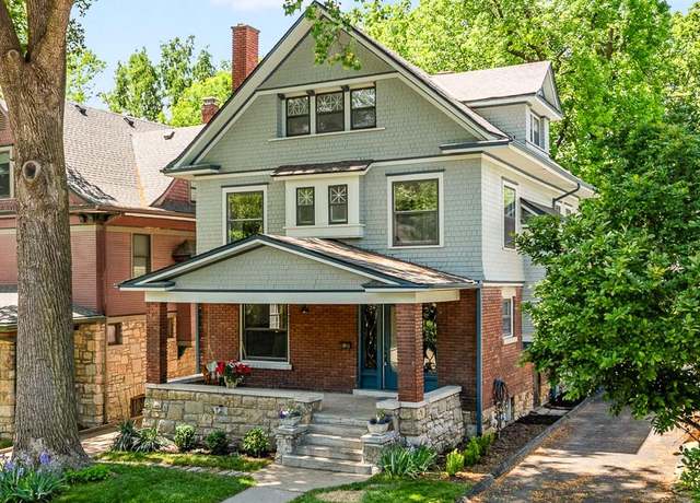 Property at 3630 Charlotte St, Kansas City, MO 64109, 4 beds, 3.5 baths