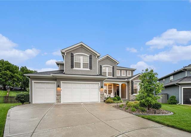 Property at 21304 W 60th St, Shawnee, KS 66218, 5 beds, 4.5 baths