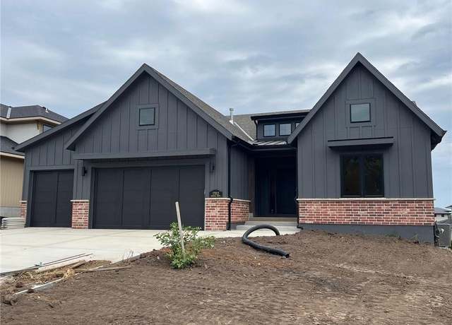 Property at 17013 Parkhill St, Overland Park, KS 66221, 4 beds, 3.5 baths