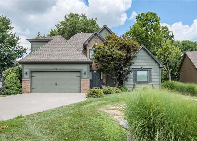 Property at 8625 N Dawn Ave, Kansas City, MO 64154, 4 beds, 3.5 baths