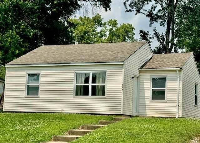 Property at 728 NE 45th St, Kansas City, MO 64116, 2 beds, 1 bath