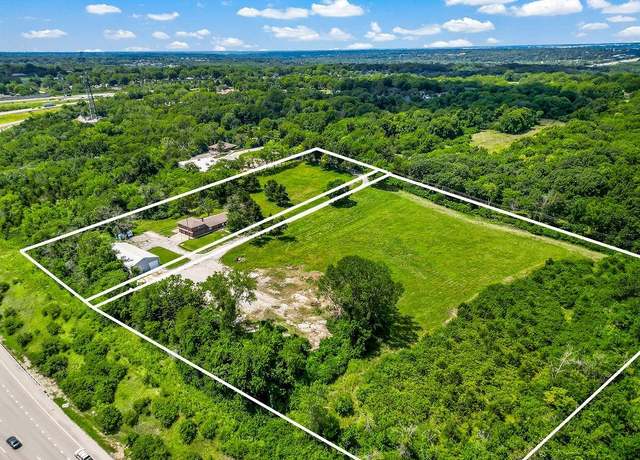 Property at 4225 Scott Rd, Kansas City, MO 64137, 4 beds, 4 baths