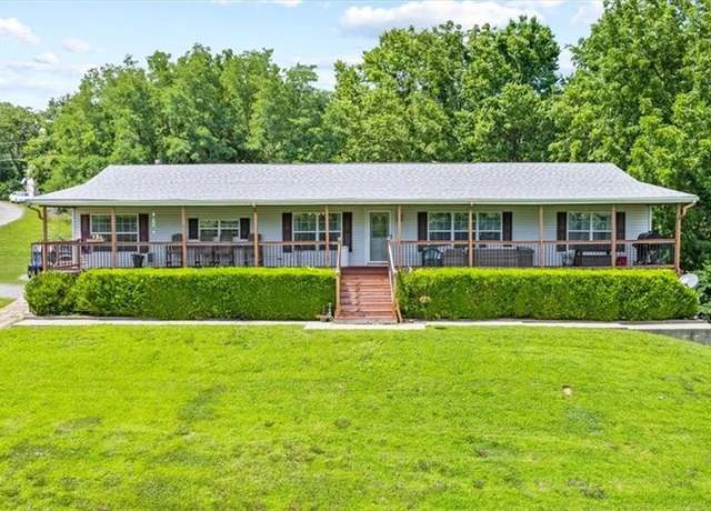 Property at 11012 Platte River Rd, Platte City, MO 64079, 3 beds, 2 baths