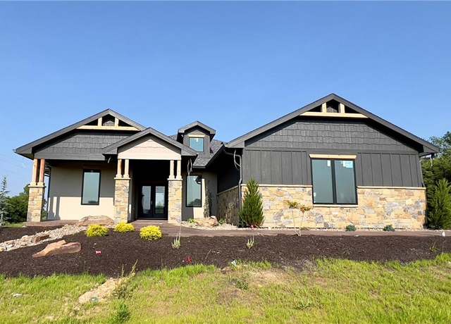 Property at 20840 Golden Rd, Linwood, KS 66052, 5 beds, 4 baths