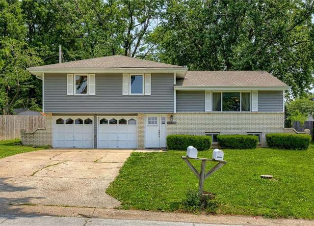 Property at 5829 N Denver Ave, Kansas City, MO 64119, 3 beds, 2 baths