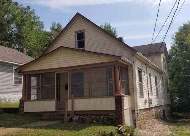 Property at 1215 Greeley Ave, Kansas City, KS 66104, 4 beds, 1 bath