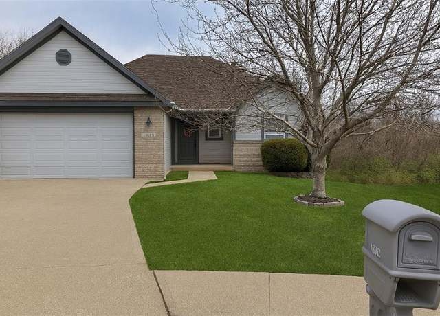 Property at 12124 E 54th St, Kansas City, MO 64133, 4 beds, 3 baths