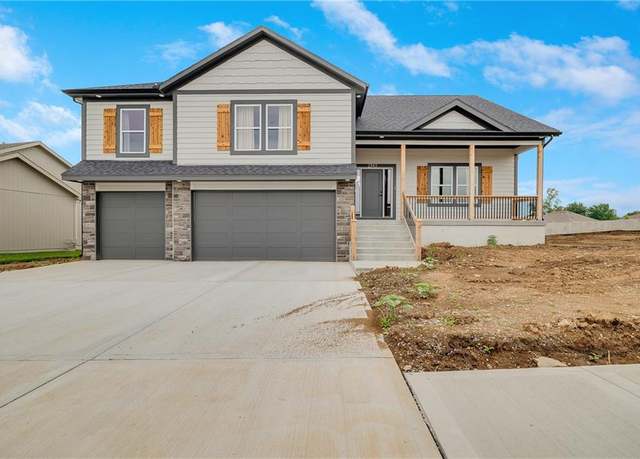 Property at 2343 NE Skopelos Ave, Blue Springs, MO 64014, 4 beds, 3 baths
