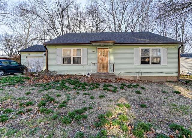 Property at 522 W 7th St, Leavenworth, KS 66048, 2 beds, 1.5 baths