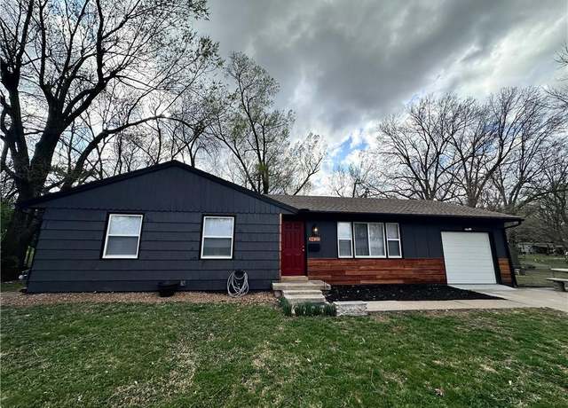 Property at 8420 Marsh Ave, Raytown, MO 64138, 3 beds, 1 bath