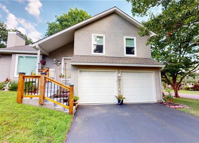 Property at 12744 W 108 St, Overland Park, KS 66210, 3 beds, 2.5 baths