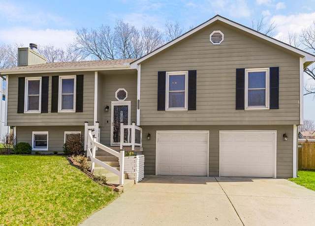 Property at 8515 N Winan Ave, Kansas City, MO 64153, 3 beds, 2.5 baths