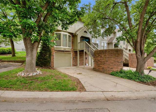 Property at 5109 W 62nd St, Mission, KS 66205, 2 beds, 2.5 baths
