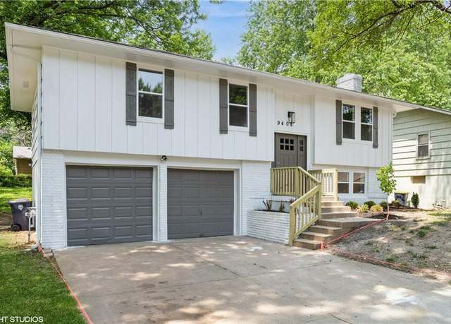 Property at 9408 Oakland Ave Ave, Kansas City, MO 64138, 3 beds, 2.5 baths