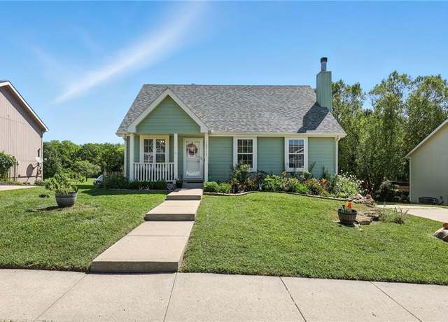 Property at 13775 Hunter Dr, Platte City, MO 64079, 3 beds, 2 baths