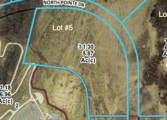 Property at 5408 N Pointe Dr, St Joseph, MO 64506