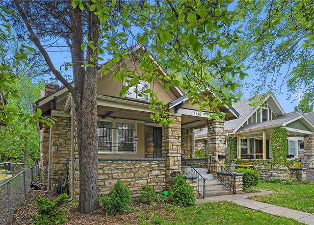 Property at 4107 Kenwood Ave, Kansas City, MO 64110, 3 beds, 2 baths