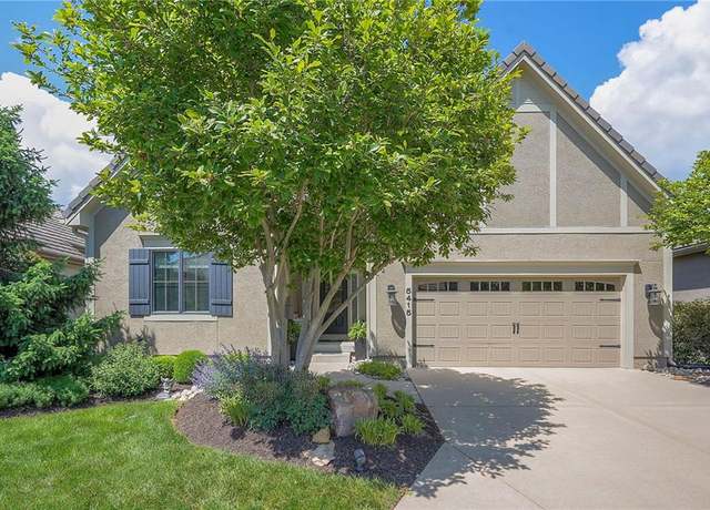 Property at 5415 W 124th Ct, Overland Park, KS 66209, 4 beds, 3 baths