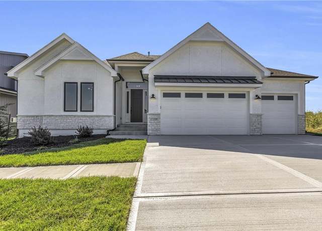 Property at 17359 W 169th Ter, Olathe, KS 66062, 4 beds, 3.5 baths