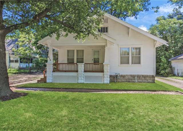 Property at 415 N 25th St, Parsons, KS 67357, 3 beds, 1 bath