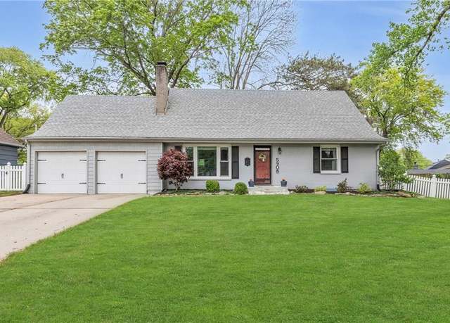 Property at 5908 W 76th Ter, Prairie Village, KS 66208, 4 beds, 3 baths