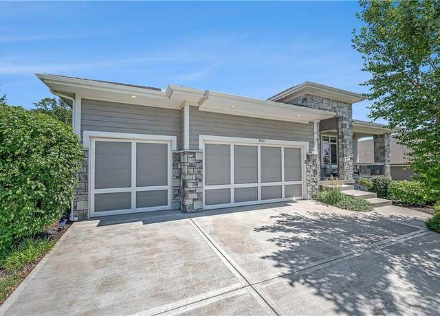 Property at 9561 Wild Rose Ln, Lenexa, KS 66227, 4 beds, 3 baths