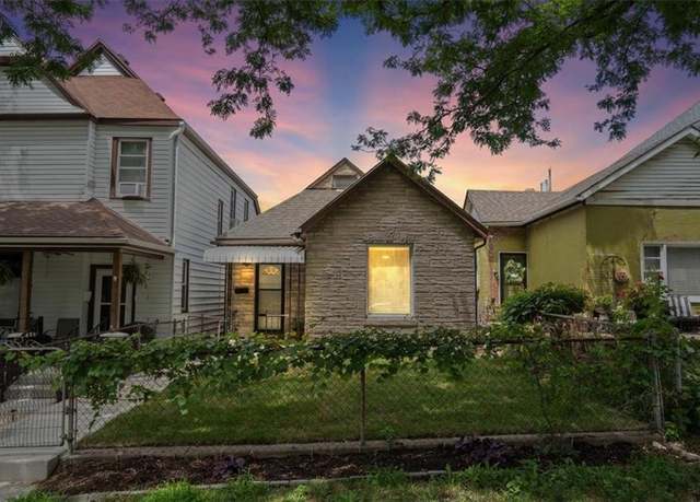Property at 2010 Jefferson St, Kansas City, MO 64108, 3 beds, 1 bath