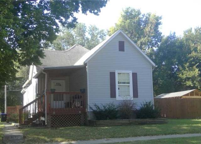 Property at 1417 Munson Ave, Topeka, KS 66604, 3 beds, 1 bath