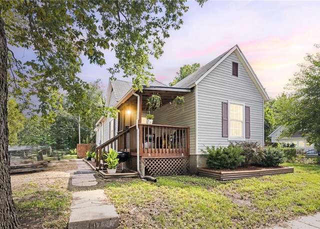 Property at 1417 Munson Ave, Topeka, KS 66604, 3 beds, 1 bath