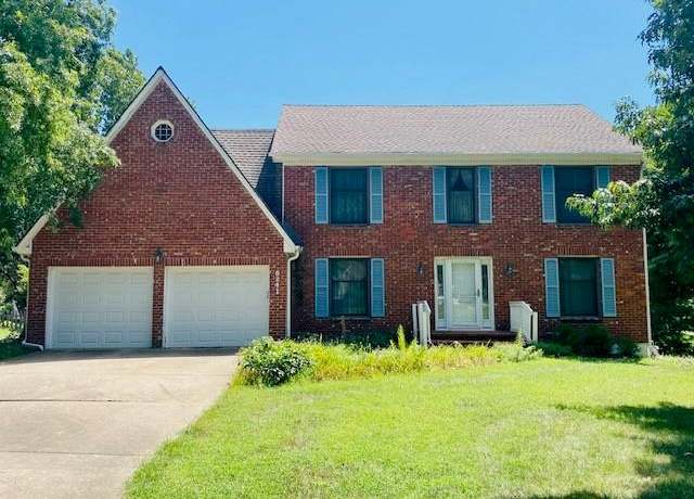 Property at 8241 Rosehill Rd, Lenexa, KS 66215, 4 beds, 2.5 baths