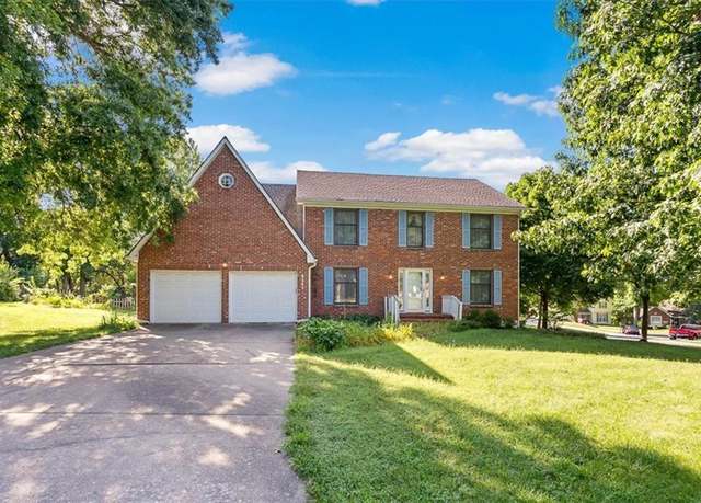 Property at 8241 Rosehill Rd, Lenexa, KS 66215, 4 beds, 2.5 baths