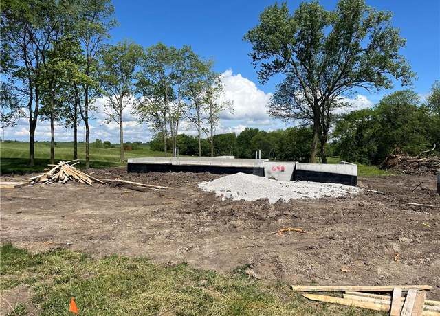 Property at 698 Salem Rd, Lawson, MO 64062, 3 beds, 2 baths