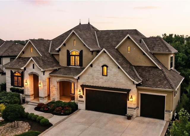 Property at 11909 W 168th St, Overland Park, KS 66221, 5 beds, 5.5 baths