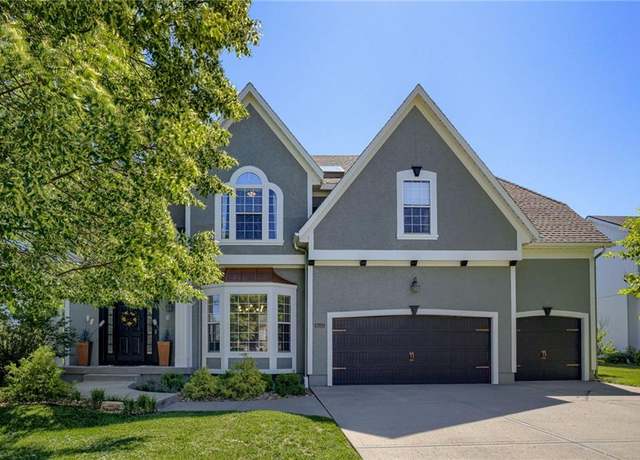 Property at 8601 N Eastern Ave, Kansas City, MO 64157, 4 beds, 4.5 baths