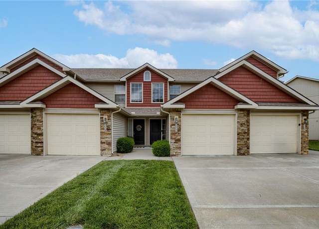 Property at 8317 N Spruce Ave, Kansas City, MO 64119, 3 beds, 2 baths