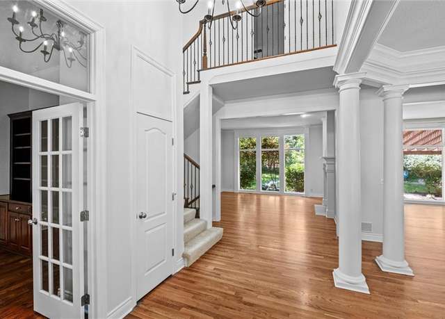 Property at 14810 Sherwood St, Leawood, KS 66224, 4 beds, 4.5 baths