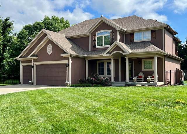 Property at 9314 NE 88th Ter, Kansas City, MO 64157, 5 beds, 4.5 baths