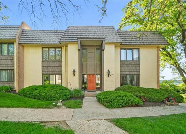Property at 470 W 104th St Unit C, Kansas City, MO 64114, 1 bed, 1 bath