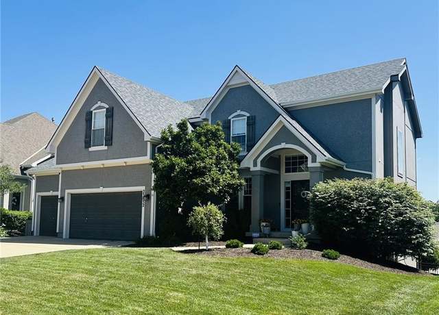 Property at 23852 W 124th Ct, Olathe, KS 66061, 4 beds, 4.5 baths